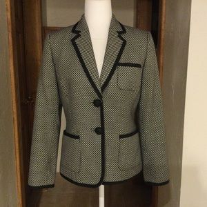 Tahari Arthur Levine Black/White Blazer Size4